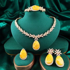 A Set of 4 Vibrant And Trendy Beaded Jewelry Pieces with Unique Designs, Featuring Golden Plating, Perfect for Bridal Parties And Women'S Accessories. SHOWLU FASHION STORE