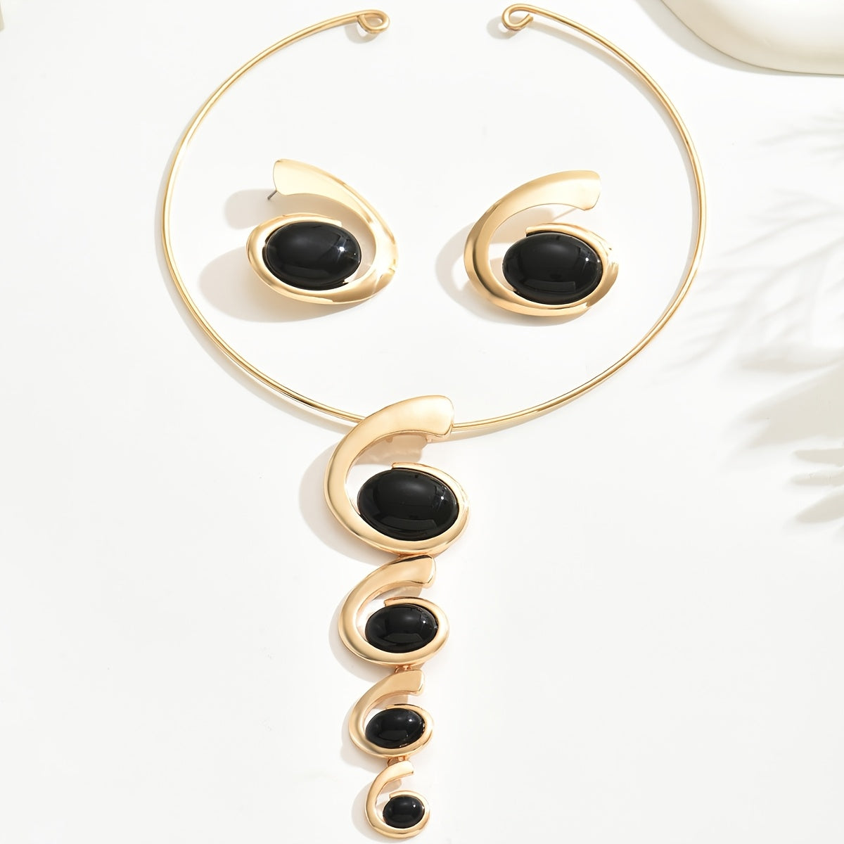 3pcs Chic & Sexy Jewelry Set with Black Acrylic Geometric Spiral/Snail Design - Golden-Tone Zinc Alloy Necklace and Earrings for Daily Wear & Parties SHOWLU FASHION STORE