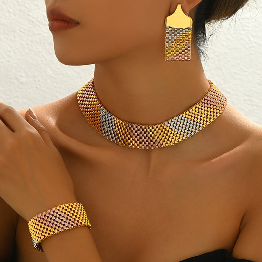 A Set of Four Vintage Luxurious Tribal Style Gold-Plated Jewelry, Including a Colorful Necklace, Earrings, And Bracelet, Designed for Women - Made of Iron Material, No Mosaic - Suitable for Festivals, Weddings, And Banquets. SHOWLU FASHION STORE