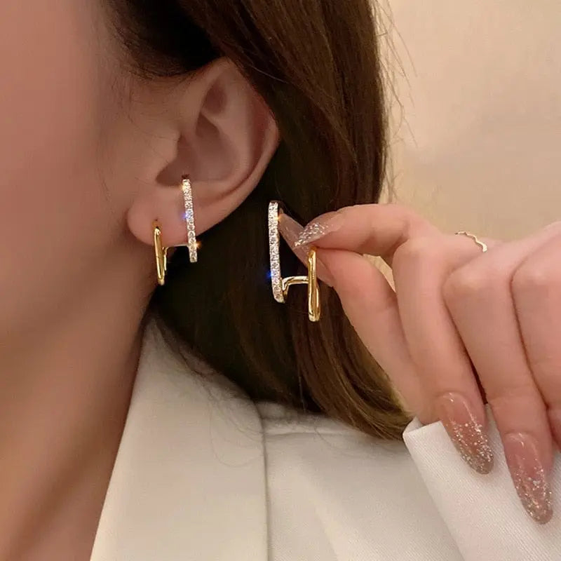 Showlu Fashion Store 0 ED0207 New Fashion Full of Rhinestone Letter D Earrings For Women Luxury Brand Gold Color Metal Small Earrings Party Jewelry Gift