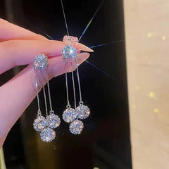 Showlu Fashion Store 0 ED0106-S New Fashion Full of Rhinestone Letter D Earrings For Women Luxury Brand Gold Color Metal Small Earrings Party Jewelry Gift