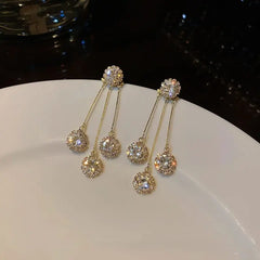 Showlu Fashion Store 0 ED0106-G New Fashion Full of Rhinestone Letter D Earrings For Women Luxury Brand Gold Color Metal Small Earrings Party Jewelry Gift