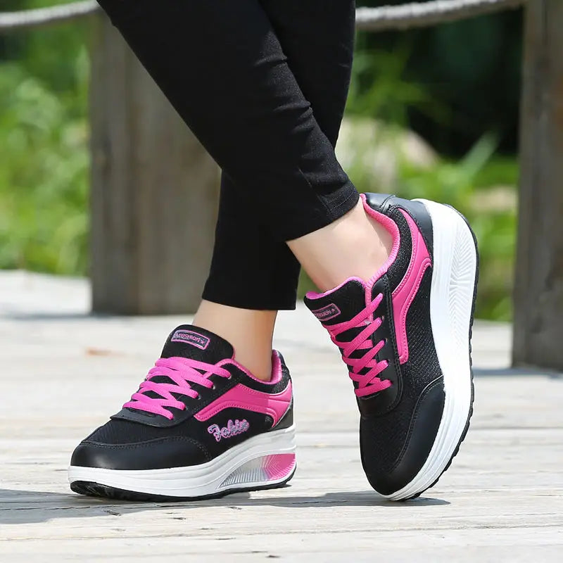 Women Sneakers Shoes Fashion WomenVulcanizedShoes HighQuality FlatsShoes WomenWalking Blatform Plus Size Zapatillas Mujer SHOWLU FASHION STORE
