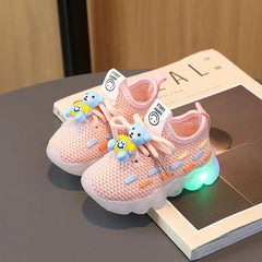 Fashion Children's Luminous Sneakers LED Flashing Shoes for Girls Baby Casual Shoes Spring Autumn Hot Sale Toddler Sports Shoes SHOWLU FASHION STORE