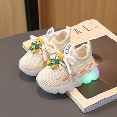 Fashion Children's Luminous Sneakers LED Flashing Shoes for Girls Baby Casual Shoes Spring Autumn Hot Sale Toddler Sports Shoes SHOWLU FASHION STORE
