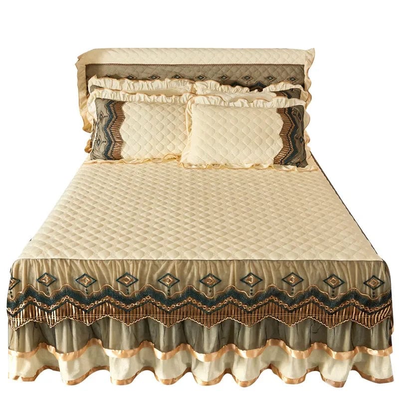 AI WINSURE - European Lace Velvet Bedspreads Quilted, King Size, Luxury, Retro Soft Bedskirt Set, with 2 Pillow Shams, Queen - SHOWLU FASHION STORE