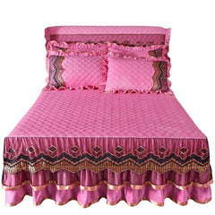 AI WINSURE - European Lace Velvet Bedspreads Quilted, King Size, Luxury, Retro Soft Bedskirt Set, with 2 Pillow Shams, Queen - SHOWLU FASHION STORE