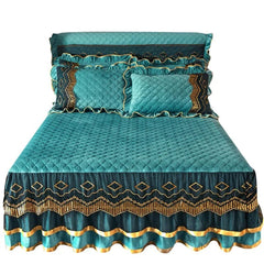 AI WINSURE - European Lace Velvet Bedspreads Quilted, King Size, Luxury, Retro Soft Bedskirt Set, with 2 Pillow Shams, Queen - SHOWLU FASHION STORE