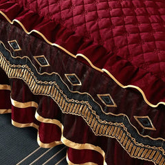 AI WINSURE - European Lace Velvet Bedspreads Quilted, King Size, Luxury, Retro Soft Bedskirt Set, with 2 Pillow Shams, Queen - SHOWLU FASHION STORE