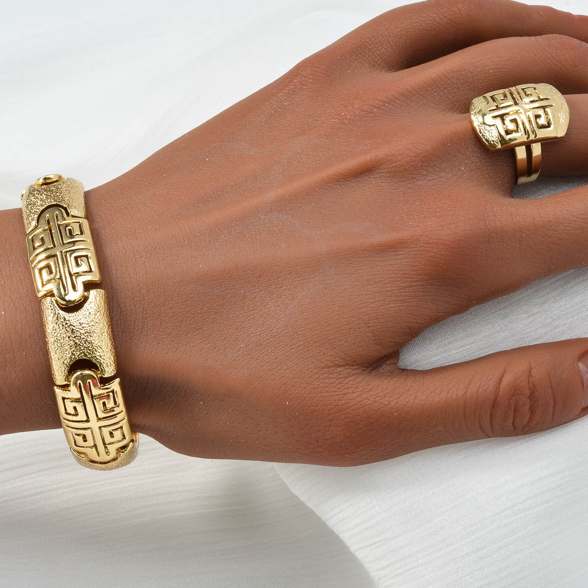 Elegant Women's Jewelry Set - Geometric Frosted Bamboo & Auspicious Patterns, Copper Necklace, Bracelet, Earrings, Ring - Perfect for Parties & Weddings SHOWLU FASHION STORE