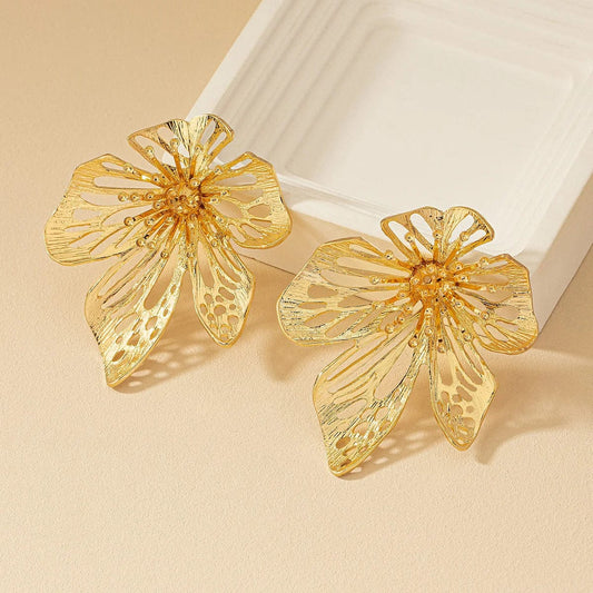 Fashionable Exaggerated Luxury White Flower Earrings for Women Jewelry Accessories Ball Party Dress Dangle Earrings - SHOWLU FASHION STORE