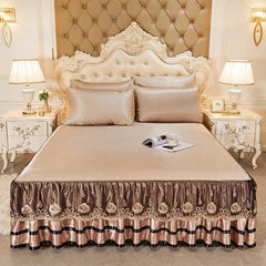 Lace Fitted Bed Sheet Luxury Bedding Set Romantic Ice Mat Folding Embroidered Sheets Linen Bedding Queen Bedspread with Skirt - SHOWLU FASHION STORE