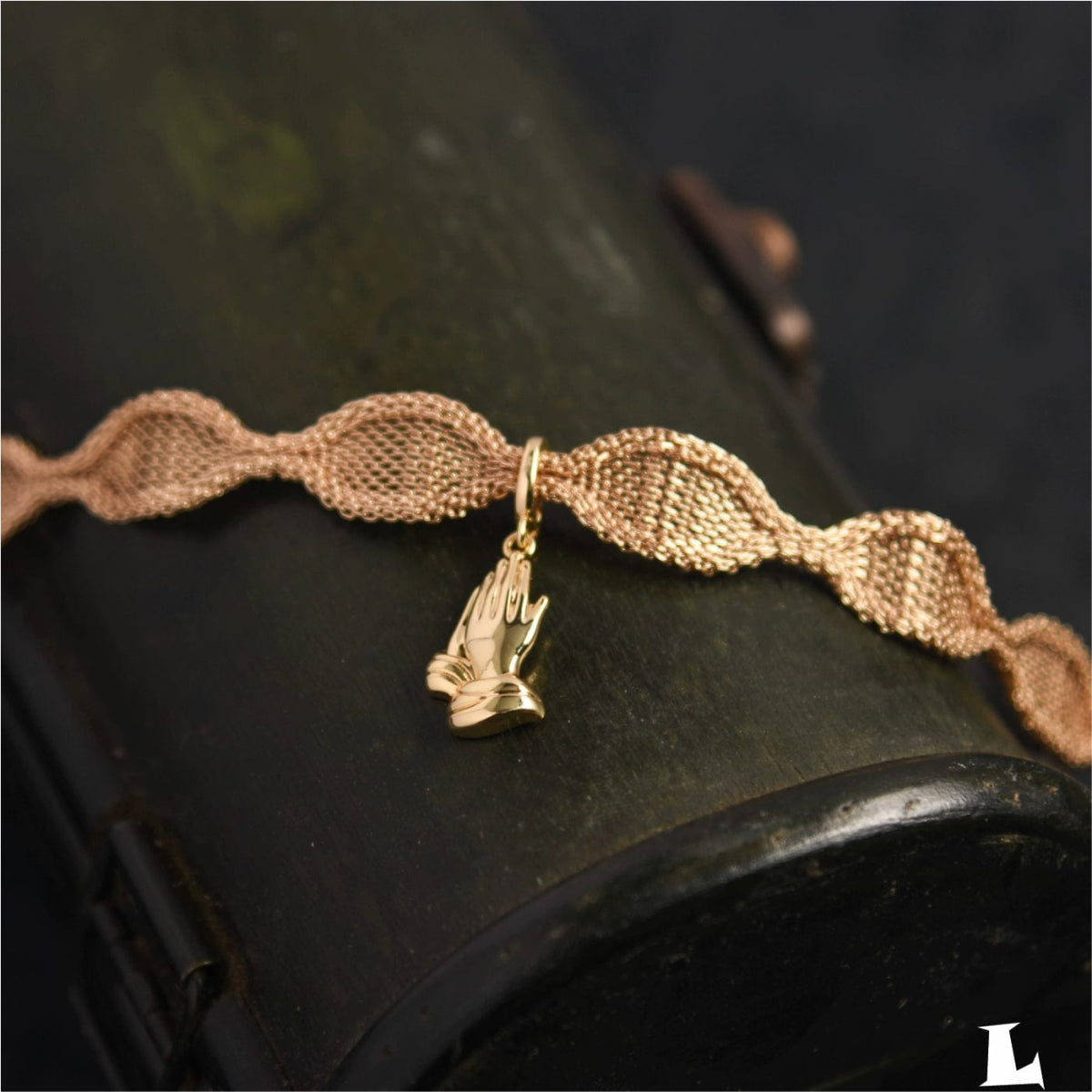 Original Exclusive Retro Gold Metal Collar Choker Clavicle Chain Fashion Street Shooting Classy Necklace for Women Hong Kong Style - SHOWLU FASHION STORE