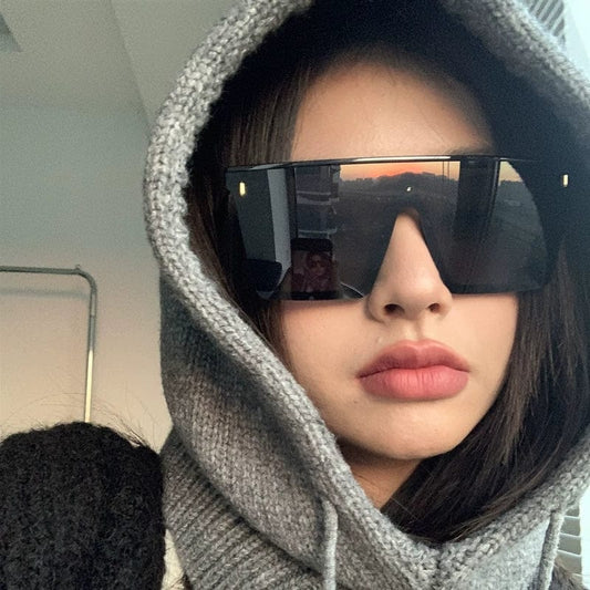 Retro Rectangular One - Piece Super Large Rim Sunglasses for a Slim Look - SHOWLU FASHION STORE