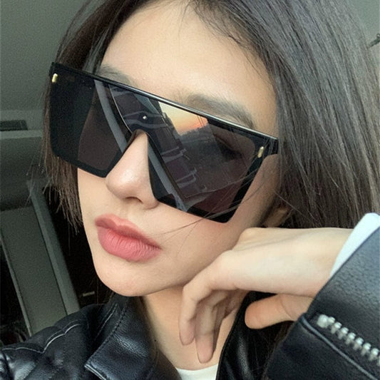 Retro Rectangular One - Piece Super Large Rim Sunglasses for a Slim Look - SHOWLU FASHION STORE