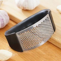 Stainless Steel Garlic Press Crusher Manual Garlic Mincer Chopping Garlic Tool Fruit Vegetable Tools Kitchen Accessories Gadget - SHOWLU FASHION STORE