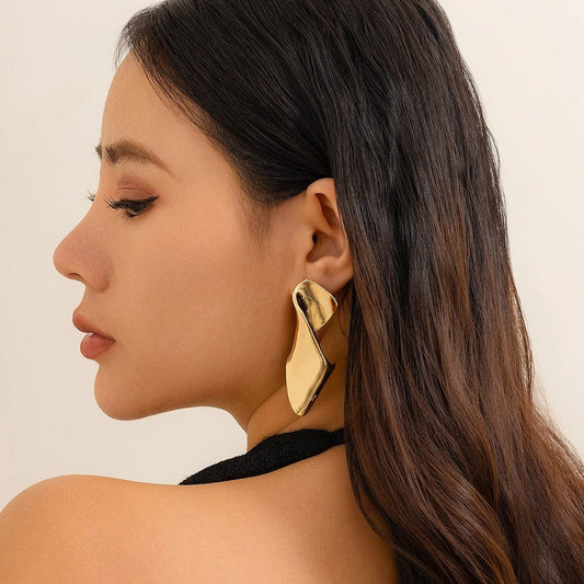 Vintage Irregular Geometric Metal Twisted Stud Earrings for Women Trend 2024 Gold Color Piercing Earring Jewelry Accessories New - SHOWLU FASHION STORE