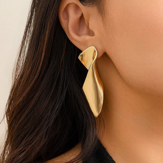 Vintage Irregular Geometric Metal Twisted Stud Earrings for Women Trend 2024 Gold Color Piercing Earring Jewelry Accessories New - SHOWLU FASHION STORE