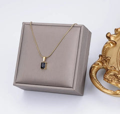 Vintage Rust Steel Zircon Necklace Flat Snake Bone Chain Blade Chain Square Emerald Pendant Necklace Women Dropshipping - SHOWLU FASHION STORE