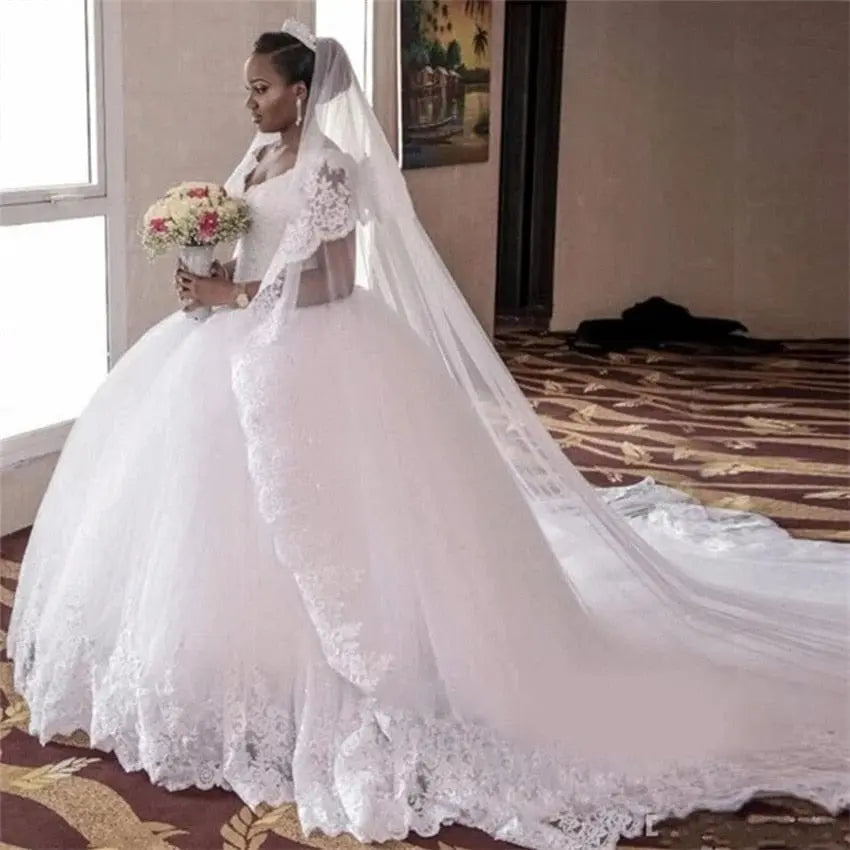 Showlu Fashion Store 0 White / 2 / Floor Length New White Ball Gown Wedding Dresses Sleeveless Beading Gorgeous Lace Appliques V-Neck Court Train Plus Size Bridal Gowns